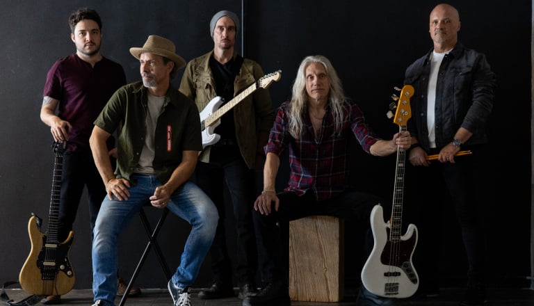Given to Fly – The Pearl Jam Experience 
