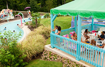 Resort-like amenities and atmosphere at Water Country USA in Virginia